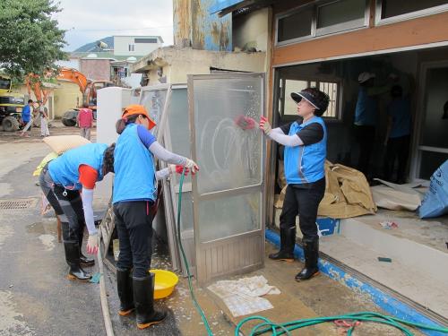 부산공무원노동조합 수해 복구 자원..